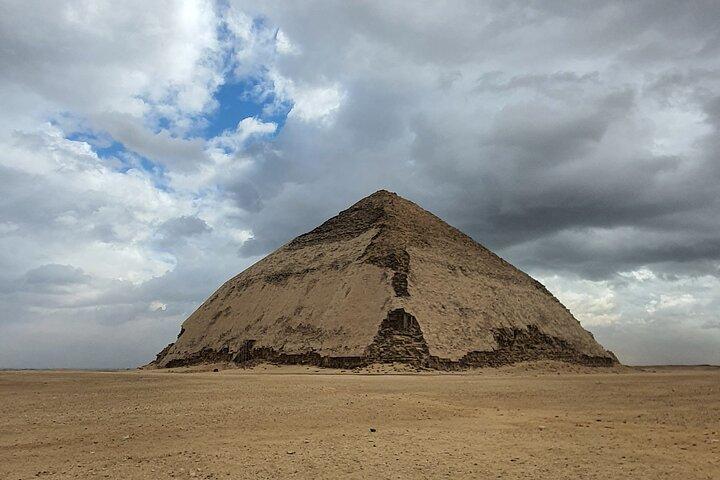 Memphis, Dahshour and Sakkara Pyramids Tour with Lunch
