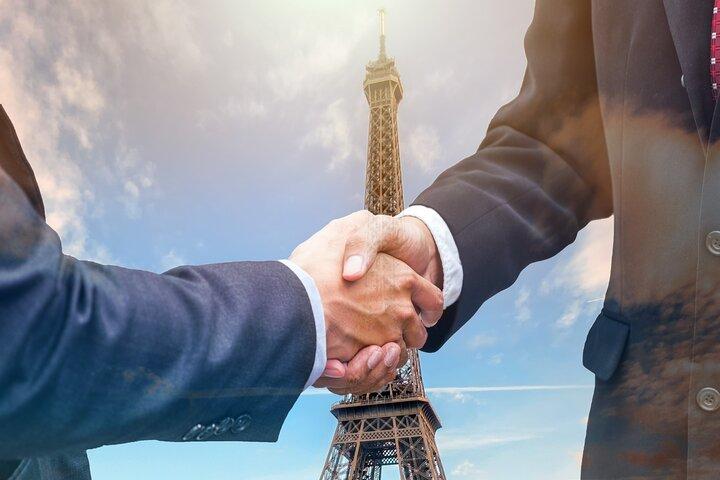 By Hour Car with Chauffeur services in Paris