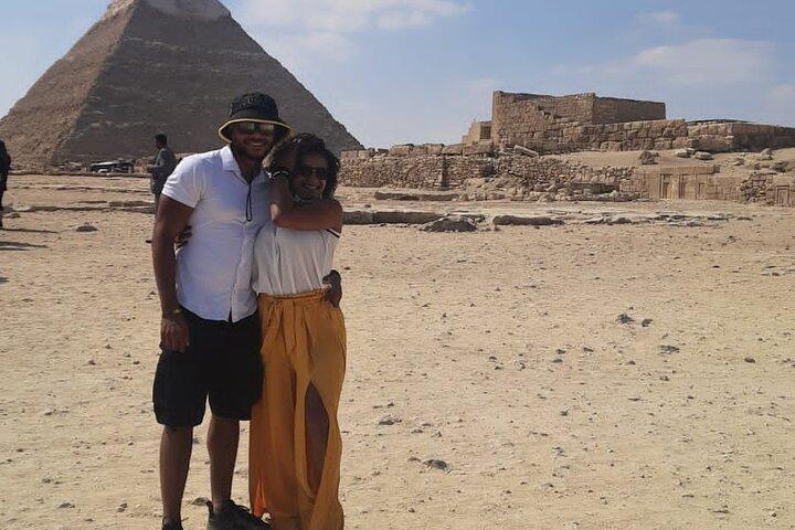 8-hours private tour Giza pyramids ,sphinx and Egyptian museum