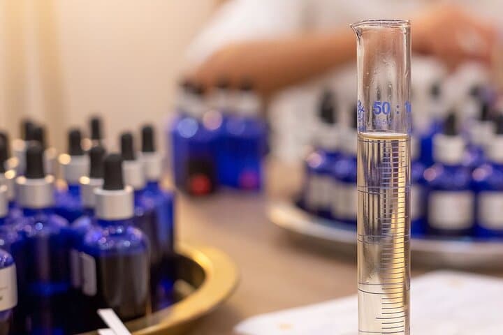 Perfumed Discovery Workshop 50mL in Paris