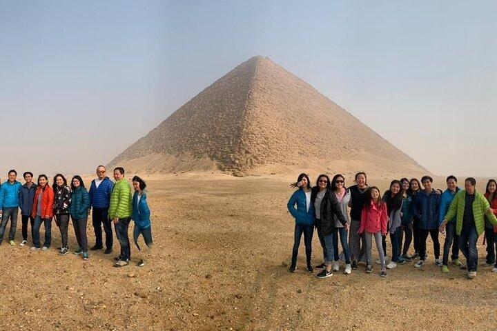 The Great Giza and Saqqara Pyramids Day Tour with Private Egyptology Guide