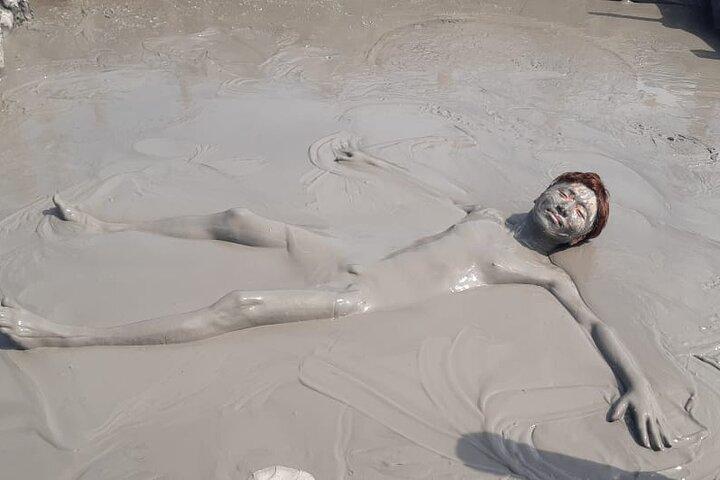 Route Mud volcano el totumo + Typical beach and lunch club