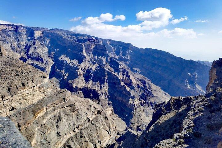 Full Day Private Tour to Nizwa and Jebel Shams from Muscat