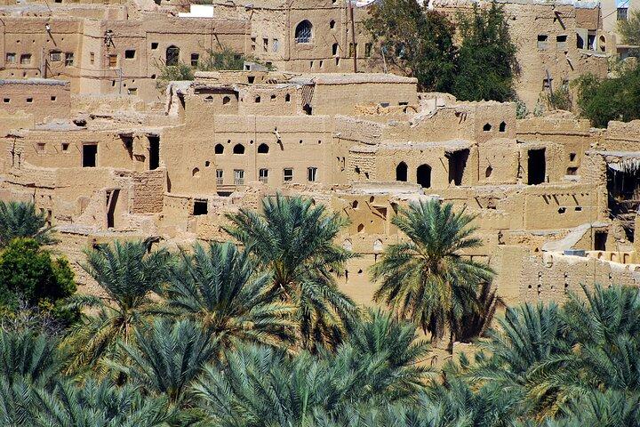 Full Day Private Tour to Nizwa and Jebel Shams from Muscat