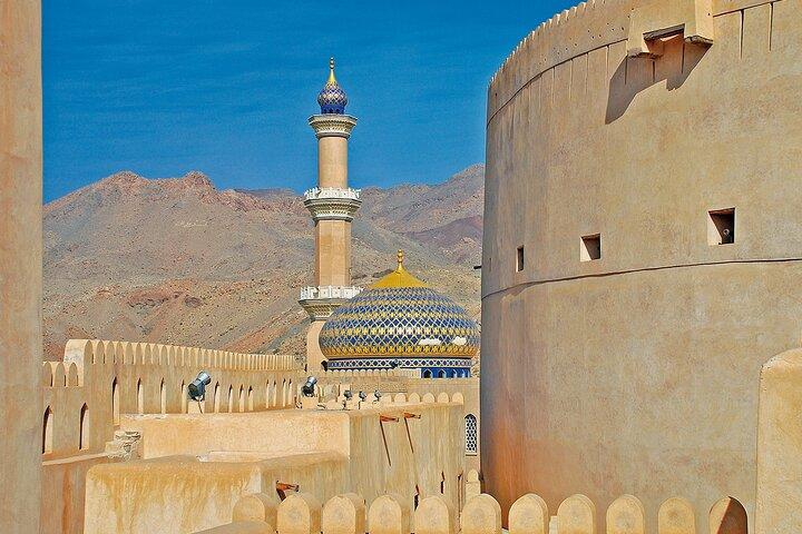 Full Day Private Tour to Nizwa and Jebel Shams from Muscat