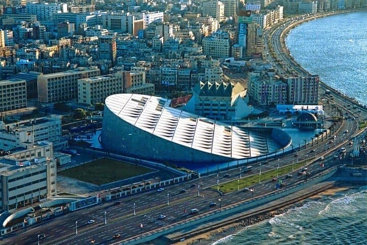 Private Full-Day Trip to Alexandria from Cairo with Lunch & Guide