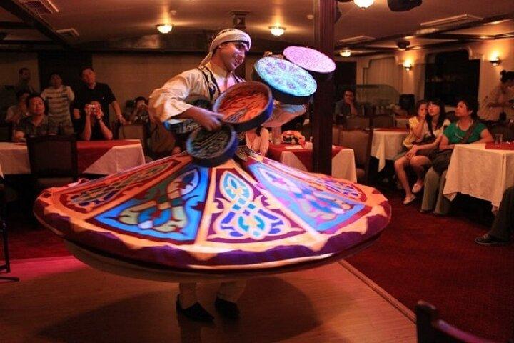 Dinner Cruise on the Nile River&Watch belly dancers