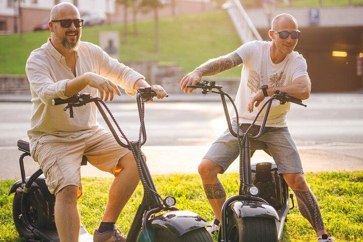 Private Stag Do Tour: Fun E-Scooter Ride with Games in Budapest