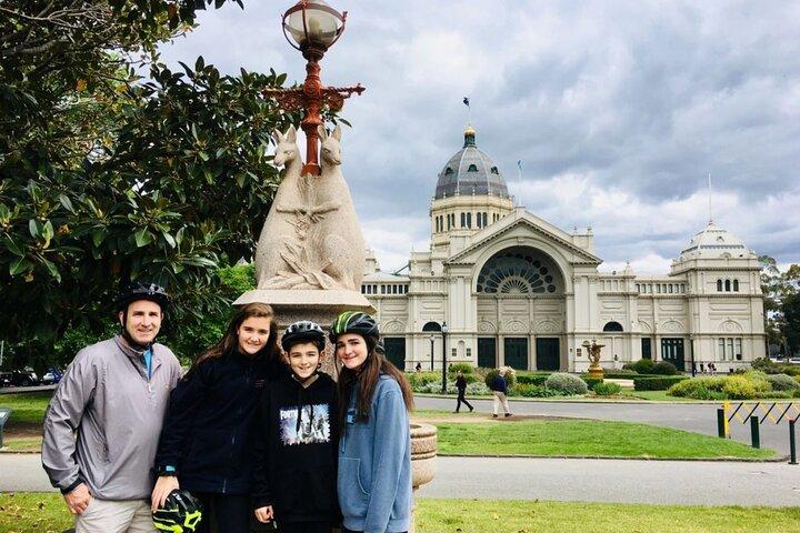 Famous Melbourne City Bike Tour