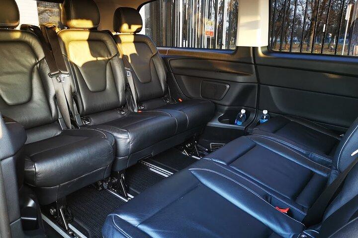 Private Transfer from Vienna to Budapest or Budapest to Vienna