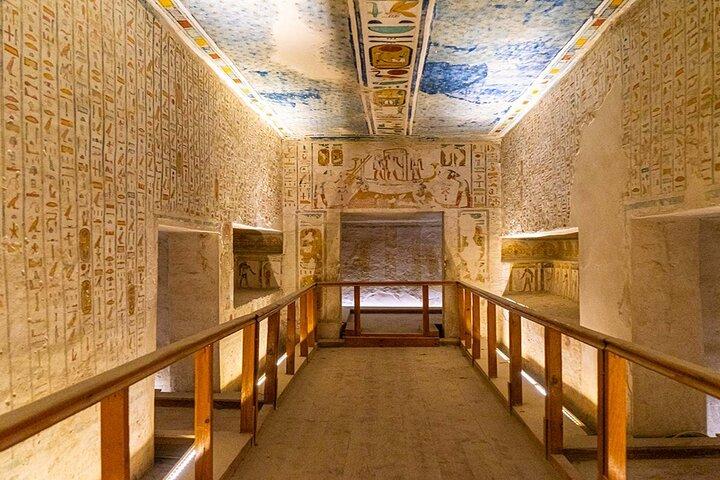 Half-Day Tour: Valley of the Kings & Hatshepsut Temple with Lunch
