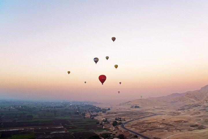 Hot Air Balloon Ride in Luxor
