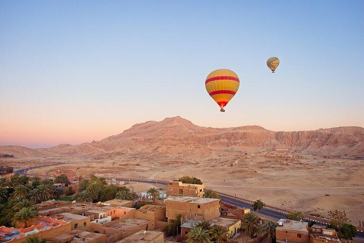 Hot Air Balloon Ride in Luxor