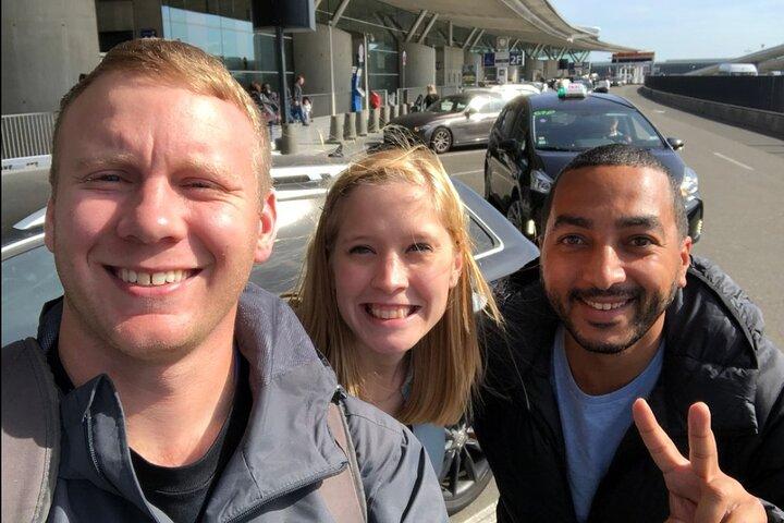 Paris Private and Customized Tour with Driver-Guide for Layovers