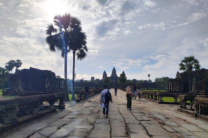 5 Days 4Ngihts Cambodia Historical Tour