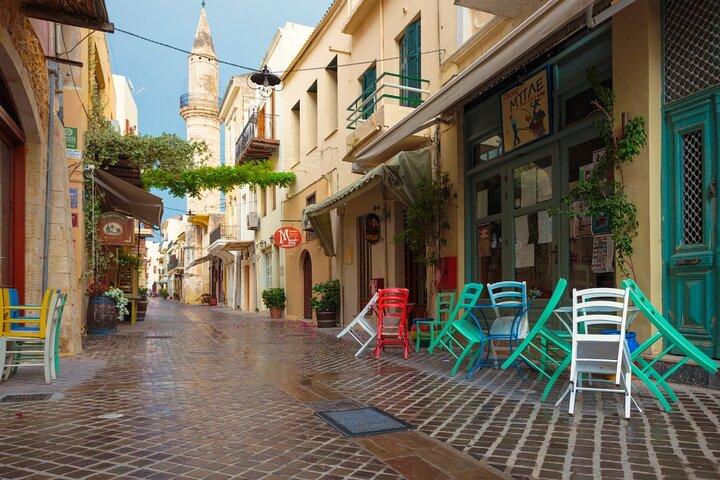 Full-Day West Crete Tour: Chania & Rethymnon Old Town and Kournas Lake