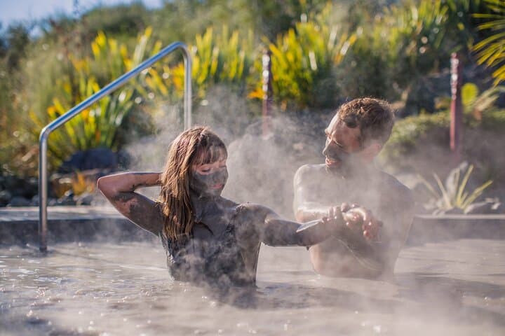Te Puia & Hells Gate incl. Mud Spa Experience Private Tour