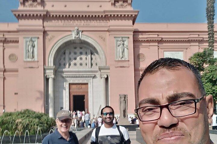 Private Egyptian Museum and Khan El Khalili Bazaar Tour with Lunch