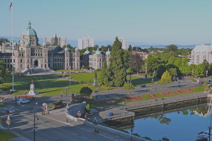 Victoria 1-Day Tour (Butchart Gardens /Victoria Downtown) English