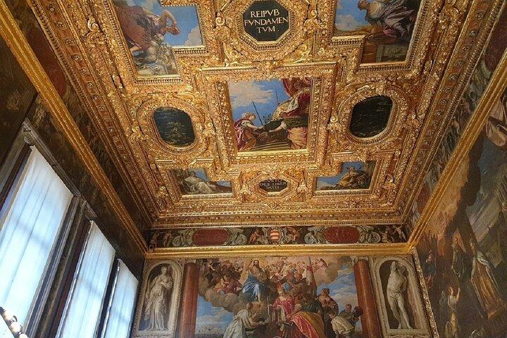 Exclusive Entrance Doge Palace & St. Mark's Basilica Terrace Tour