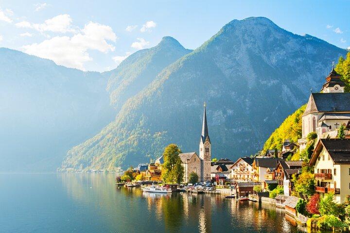 Ancient Treasures in Hallstatt: Exploration Game and Tour