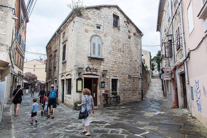 Pula Essentials Walking Tour