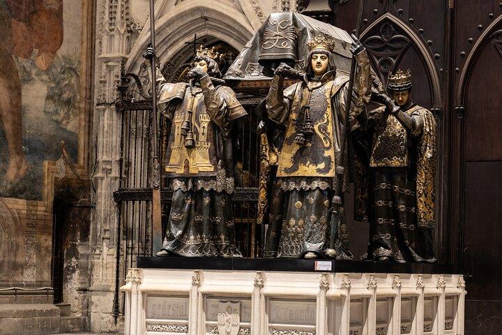 Seville Cathedral & Giralda Tower Small-Group Tour