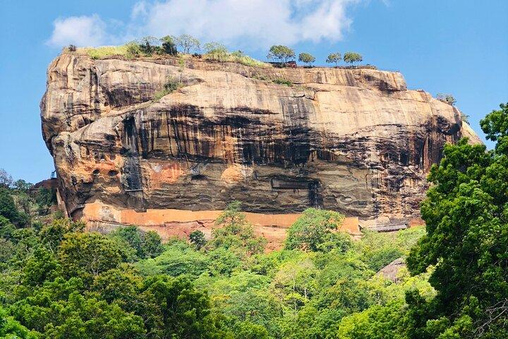 3-Day Heart of Sri Lanka, Kandy, Wonder 8 Sigiriya, Nuwara Eliya-Little England