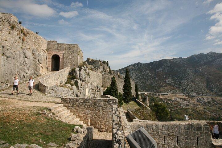Split: Klis Fortress GOT Entry ticket & Olive Museum Access