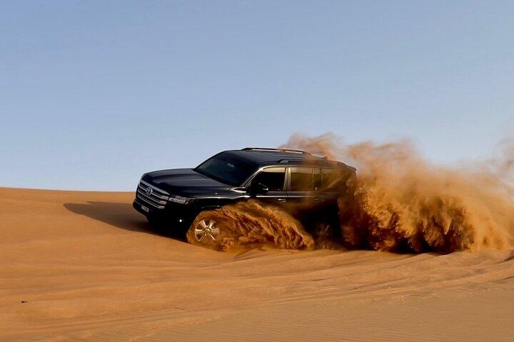 Desert Safari Dubai with BBQ - dinner, Sandboarding