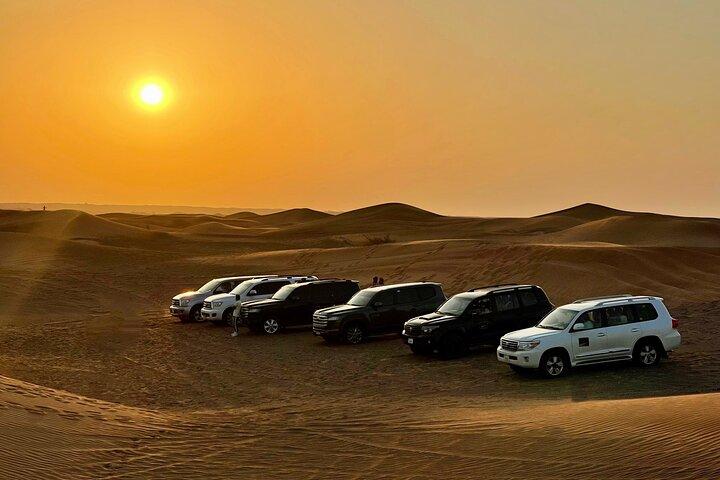 Desert Safari Dubai with BBQ - dinner, Sandboarding