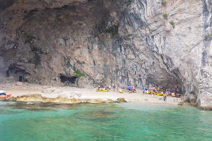 Private Speedboat Guided Tour: Explore the best of Dubrovnik Islands