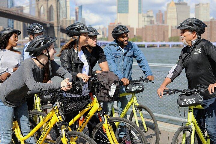 Lower Manhattan and Brooklyn Bridge Guided Fiets Tour (Dutch)