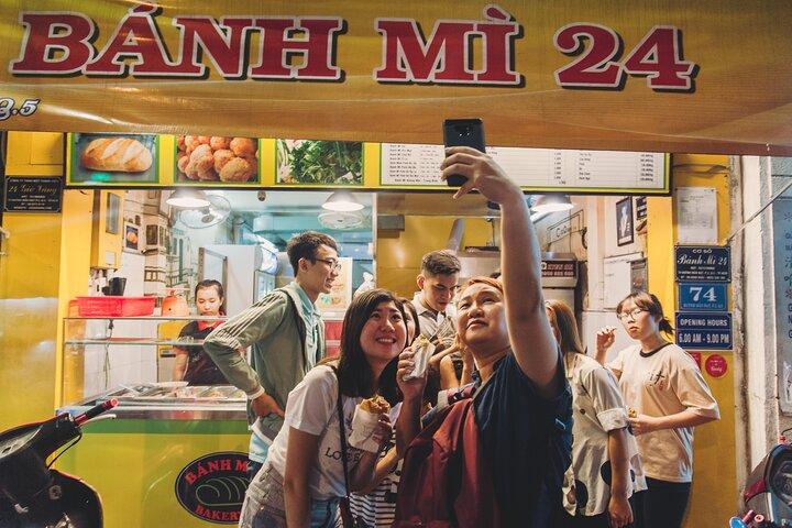 Walking Street Food Evening Safari with 20 tastings