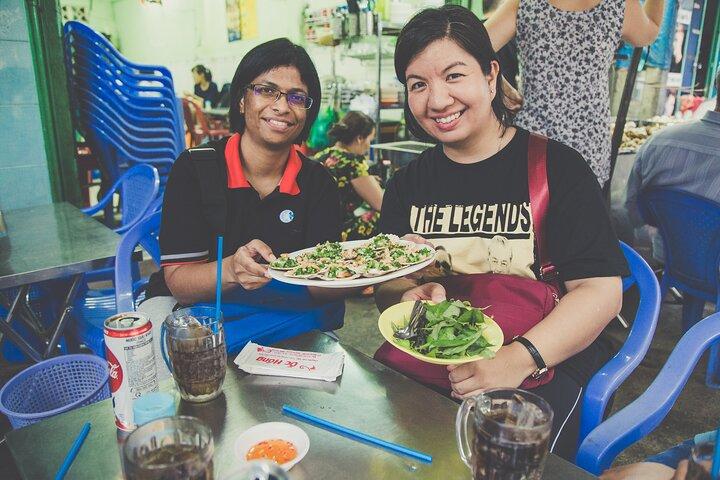 Walking Street Food Evening Safari with 20 tastings