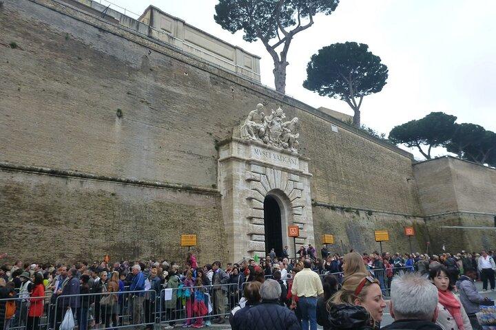Private Tour Vatican Museums Sistine Chapel Tickets Included