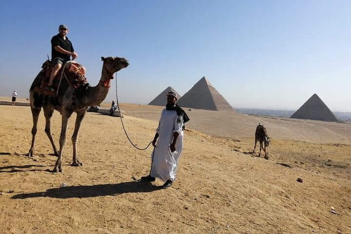 Cairo 8 Hour Private Tour of Pyramids & Grand Egyptian Museum