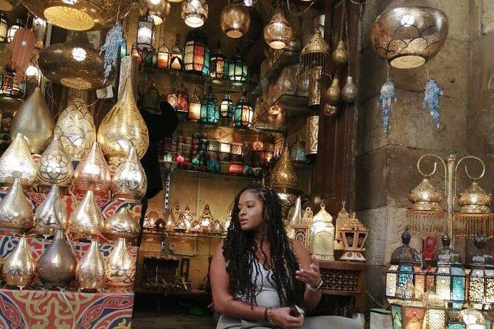 Private Egyptian Museum and Khan El Khalili Bazaar Tour with Lunch