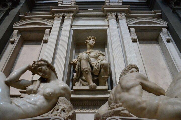 Guided Medici Tour Florence: Discover Mysteries & History