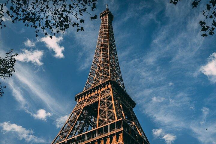Paris Highlights Private Sightseeing Tour