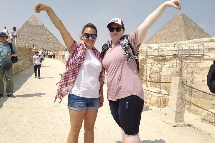 Cairo 8 Hour Private Tour of Pyramids & Grand Egyptian Museum