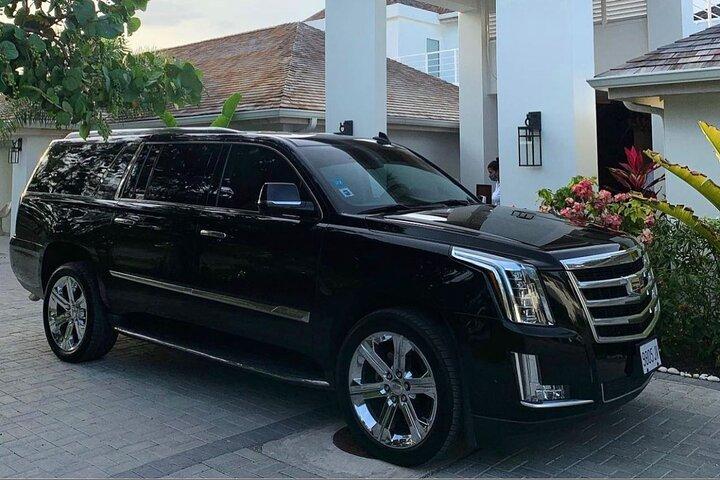 Montego Bay, Negril, Ocho Rios Areas Private Luxury Transfer