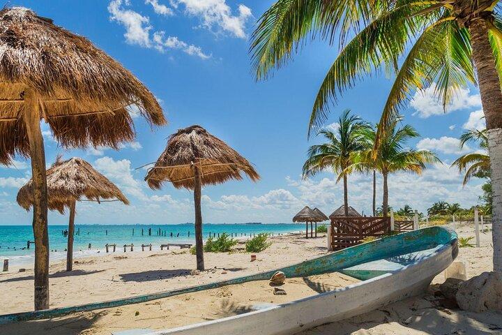 Catamaran sailing Tour to Isla Mujeres all inclusive