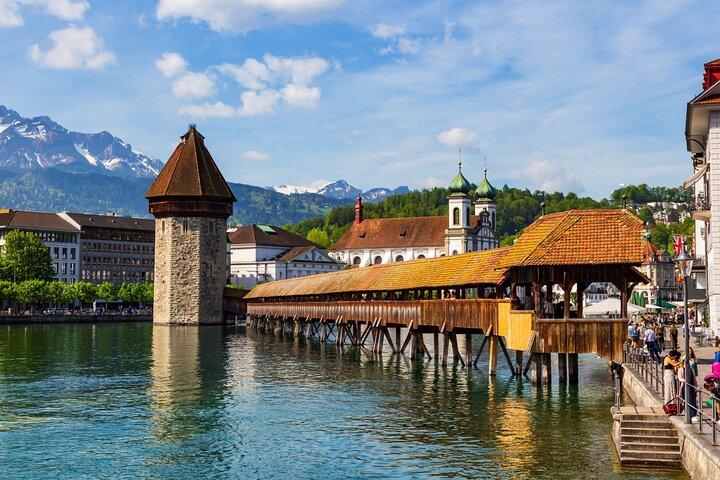 Luzern Half-Day Private City Walk incl. Lake Cruise