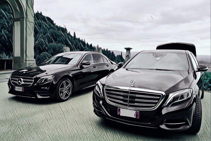 Cinque Terre and Pisa Limousine service from Florence 12 hours
