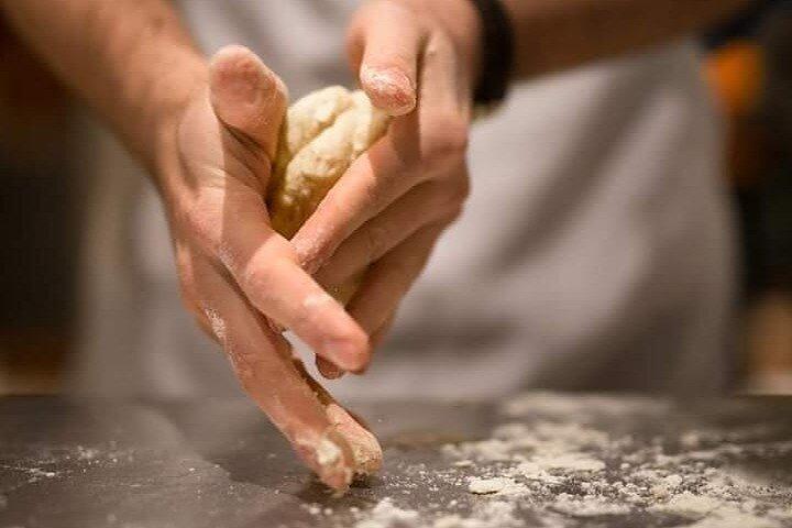 Hands on Deluxe Traditional 4-course dinner with fresh pasta