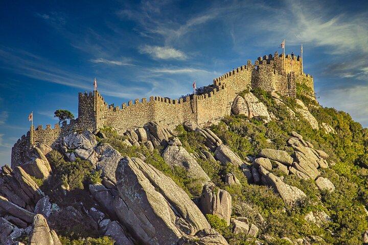 Magic morning tour in Sintra, Palace of Pena and Cabo da Roca from Cascais