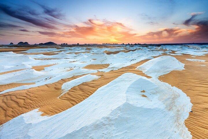 Cairo: 2-Day Bahariya Oasis Camp and Desert Tour