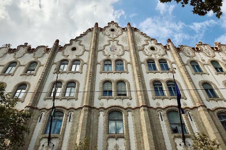 Art Nouveau Treasures of Budapest – Exclusive Private Tour