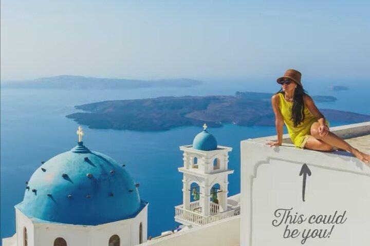 4 hrs PRIVATE island tour and photos, Oia and Blue domes